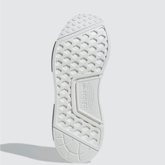 NEW! Adidas Women's NMD_R1 Crystal White Silver Metallic Running Shoes Size 8 - Picture 7 of 9
